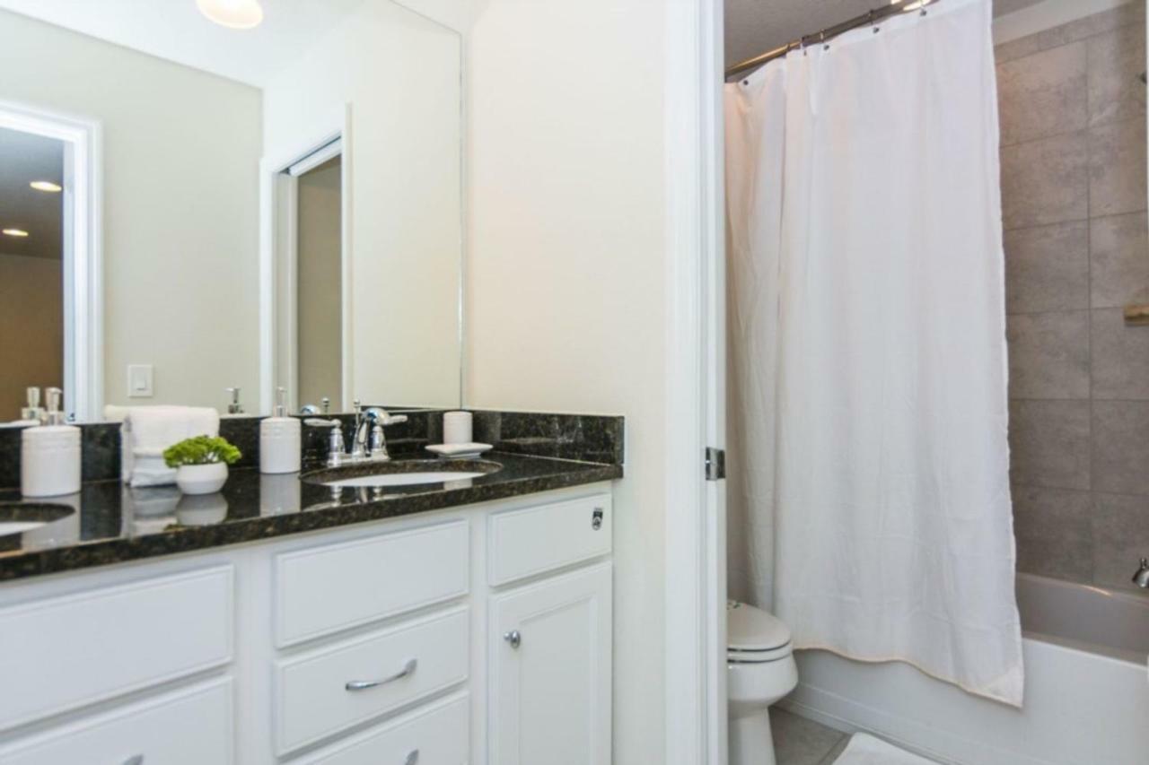 Luxurious Vacation Townhome With Private Pool At Windsor At Westside Ww8948 Kissimmee Eksteriør billede
