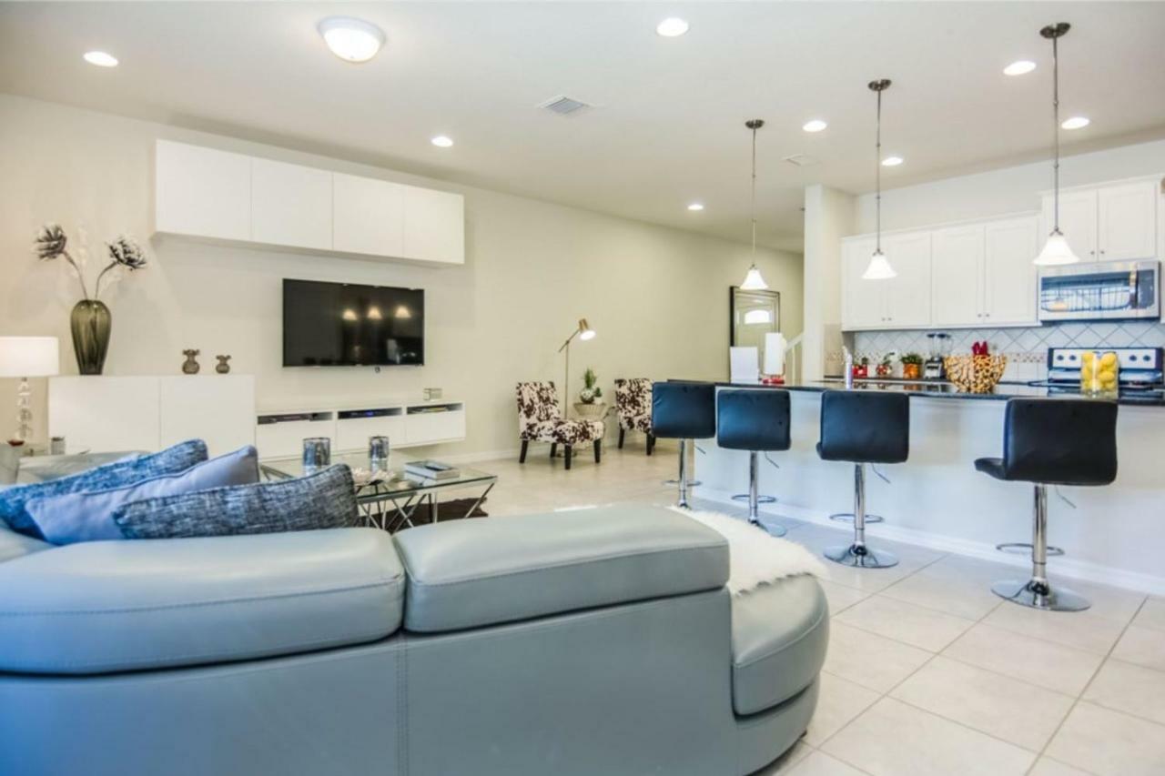 Luxurious Vacation Townhome With Private Pool At Windsor At Westside Ww8948 Kissimmee Eksteriør billede